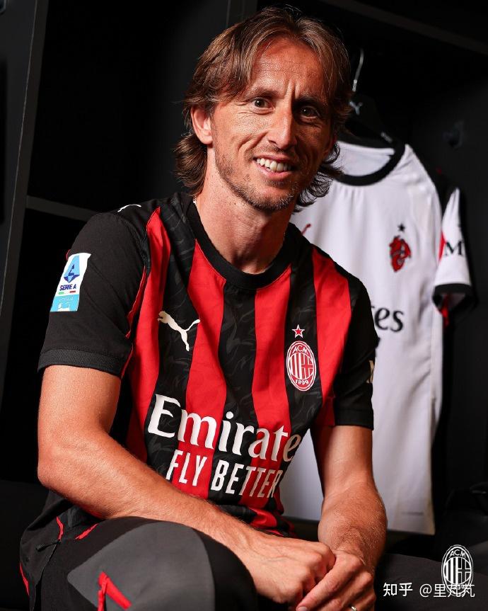 连续缺席12场！马刺主帅：文班恢复得很好，他接近复出了