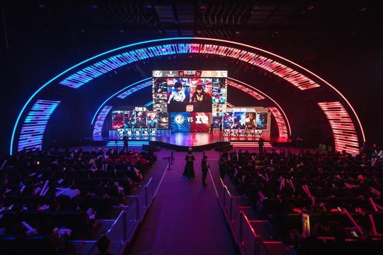 这对教练组 这对教练组