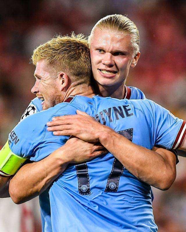 到了一个伟 到了一个伟