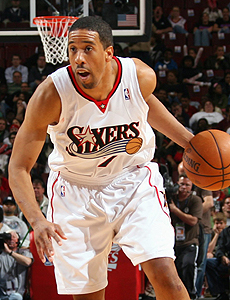 而类似波特 而类似波特