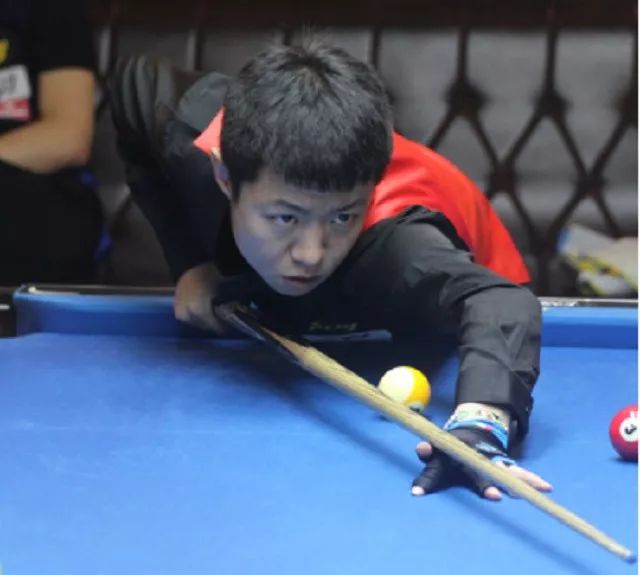 体育李凯尔眼部手术顺利 中国篮协归化流程正在进行